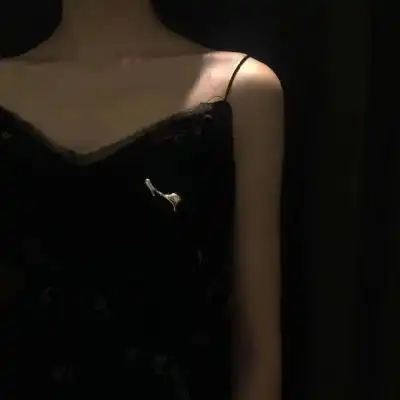 妖艳头像妩媚霸气女生图片2020冷艳的美女头像