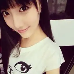 问一下谁知道这个女孩是谁最好是告诉我她的名字,有急事啊大家帮帮忙,谢谢了