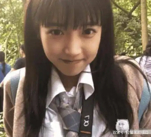 当年的剪刀手女孩,富豪许诺等她10年,如今又过的如何
