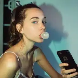 小清新蓝色系的欧美女生头像大全微信头像我要个性网
