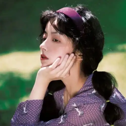 女生头像日子和我都很好