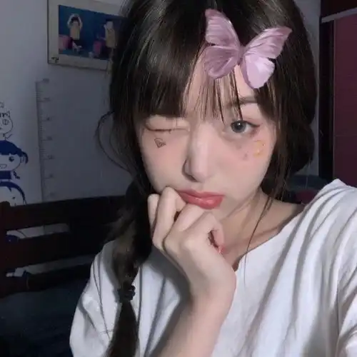 太过聪明,让男人都害怕的星座女
