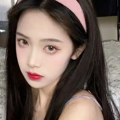 很妩媚的有诱惑力吸引人的女生头像突然就没有特别想要的东西和人了