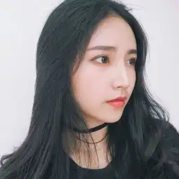 有没有好看的三人女头像就是那种三张头像里都是一个人的真人头像
