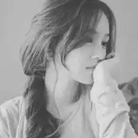 qq头像带字的女生超拽黑白霸气超拽的qq女生头像