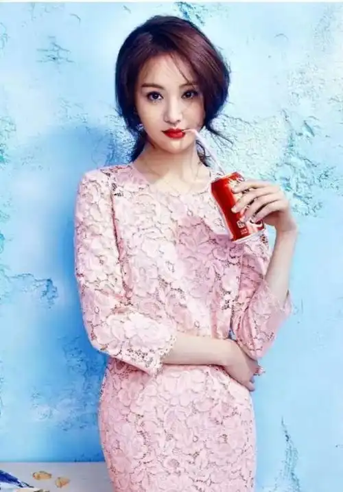 抽烟飙脏话贪财郑爽,以前的小仙女哪去了