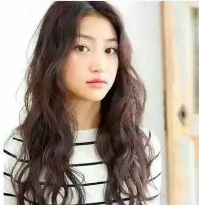 方脸适合什么发型方脸女生漂亮发型图片