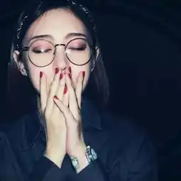 超酷男女生头像我要这个脑子有什么用,它只会想你