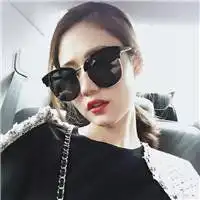 戴墨镜的女生头像微信头像图片大全