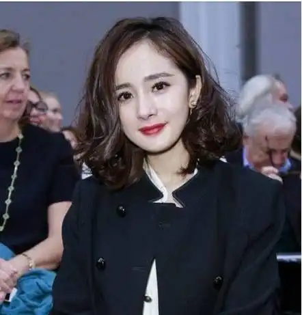 高圆圆5万元做头发,意外撞脸贾静雯,还有明星跟风