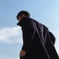 文艺男头像谁愿意永远只扮演你的男友
