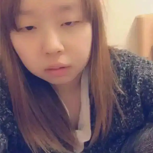 美女未婚妻卸妆老10岁,变大妈吓坏男友