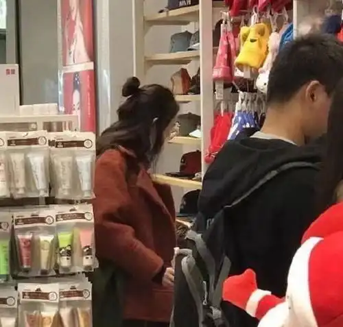 同是出轨差别大,林丹被原谅,马蓉却如过街老鼠