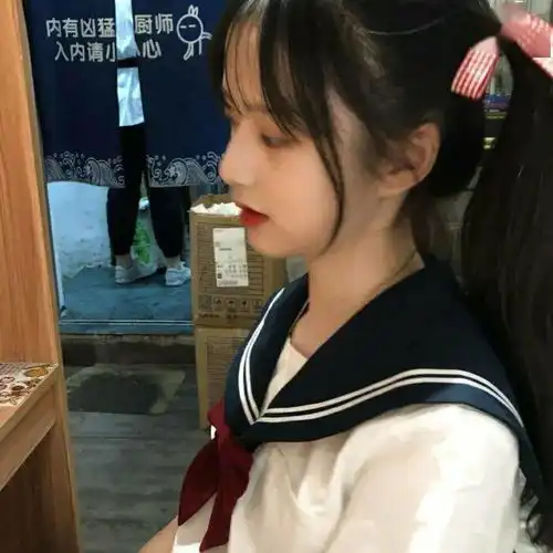 头像慢慢冷落你的人,其实有人在慢慢取代你