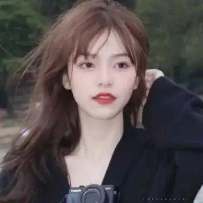 女生头像浅笑念伊人