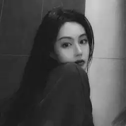 女生头像2018霸气超拽高冷头像图片大全被偏爱的都有恃无恐