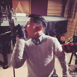 郭涛女儿近照曝光练习画画变才女网友换发型就是石头哥