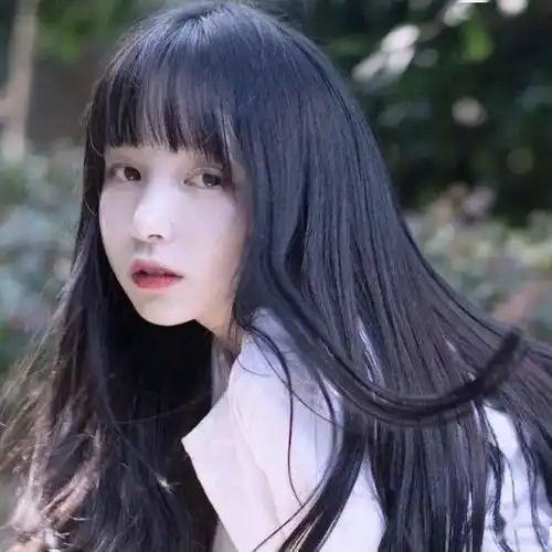 女生头像抱怨没用,抱我呀824