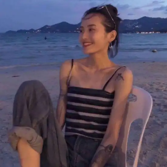 情感测试哪个小姐姐侧脸最漂亮测多少人喜欢你却没向你表白