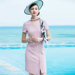 70后老婆,再有钱也不穿真丝只穿这欧版裙,气质高雅又减龄