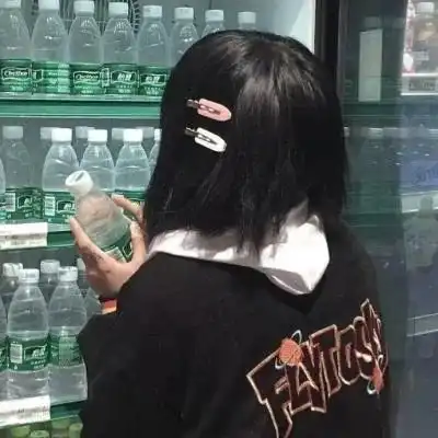 好看的美女头像一个人也可以活得很美丽