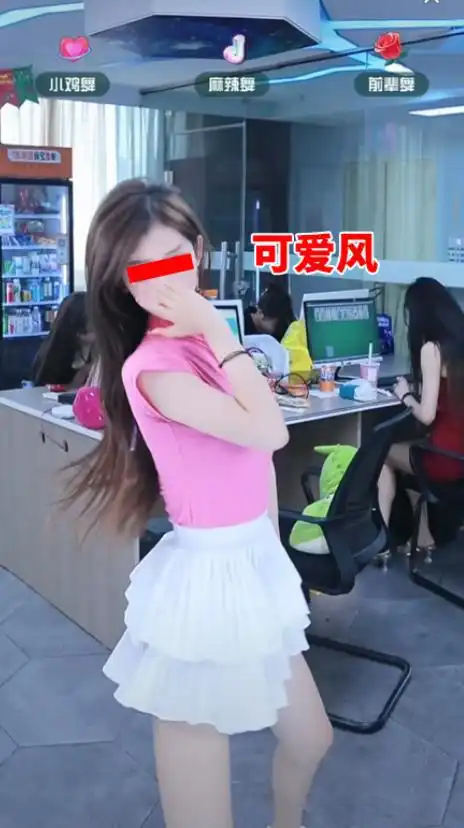 安徽3位女子上班,不是摸鱼就是跳舞,只因好好工作要被扣工资