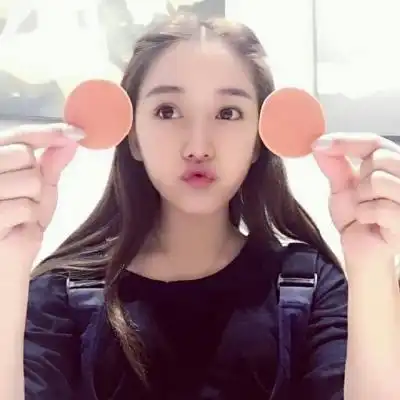 女生自以为很仙儿的动作,男生实际很反感成熟点儿行吗