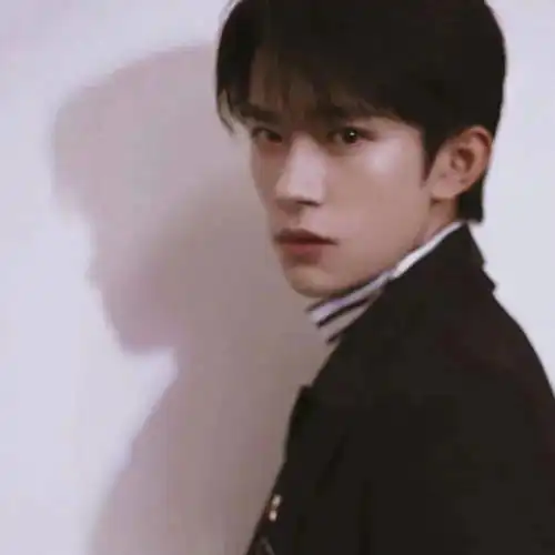 今日份男女生头像好看得很
