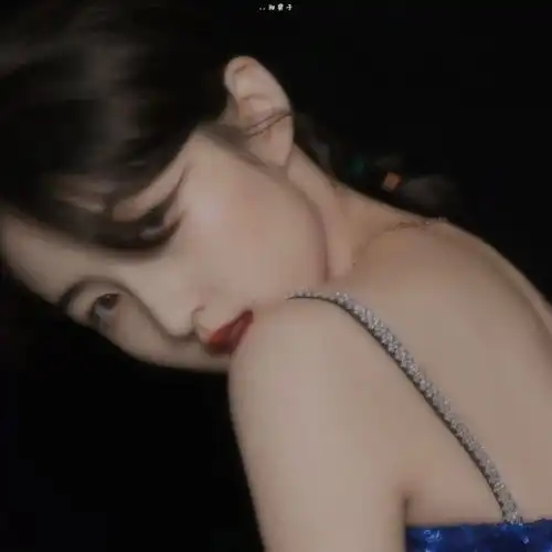 特别好看且很有韵味的女生头像