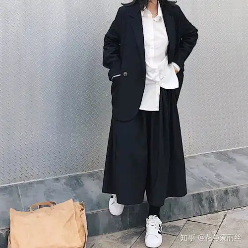 有哪些值得推荐的微商,多放些图片,卖衣服鞋子的