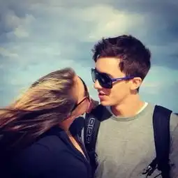 即使你再爱一个男人,这4件事情一定不能做