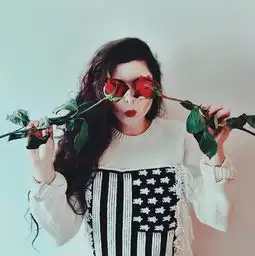 沙曼好文分享一个女孩最好的生活方式