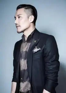 男装周有胡歌杨洋黄景瑜,还有赵四乱入