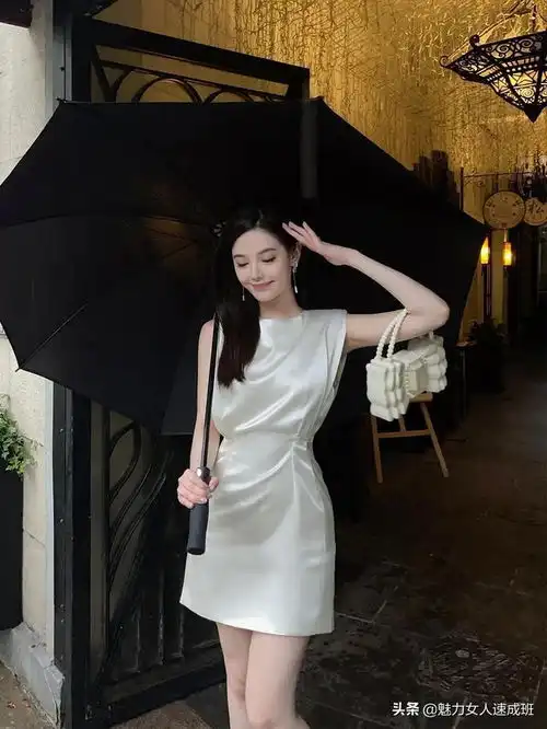 第155篇nicky纯情少女一字领抹胸法式连衣裙,气质甜美温柔风