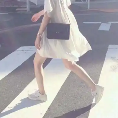 女孩子想让腿又细又长若能坚持3习惯,甘蔗腿自然来