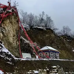 十九岁女生自驾川西说走就走的旅行一路的风景和经历同样精彩