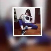 能不能把这几张图片上都加上这几个字得不到也忘不掉最好往上一点,用来做qq头像的