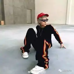 想当中国有嘻哈rapper的女朋友那你应该这样穿