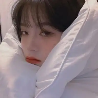 在追逐月亮的途中我也被月光女生头像我要个性网