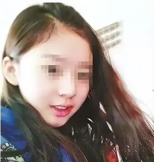黑龙江一所学校发生恶性案件,16岁女学生,被同班男生当场捅死