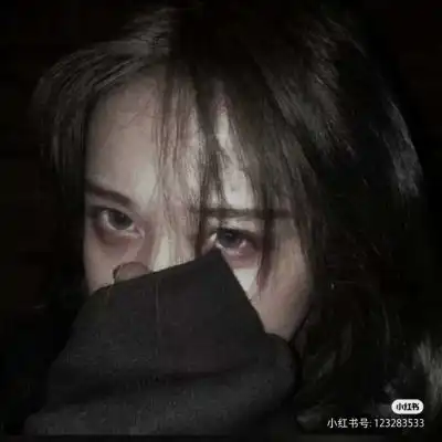 恐怖万圣节专用的病女头像真人万圣节头像
