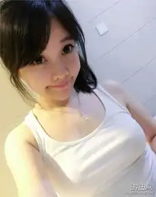 当红女主播素颜登台粉丝反差太大梦碎