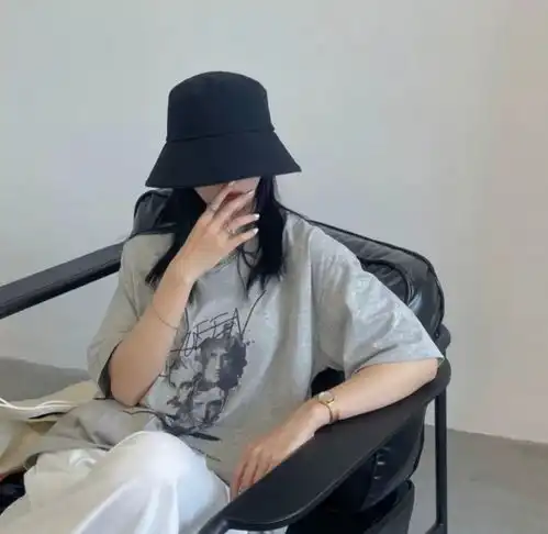 ins纯欲风女头