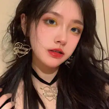 最新头像女生霸气,感情还是生活都比较社会的