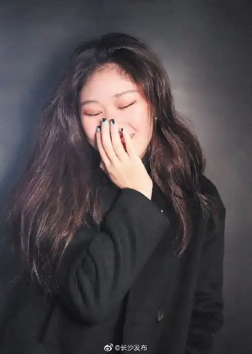 长沙00后女大学生拍下上万张照片定格青春