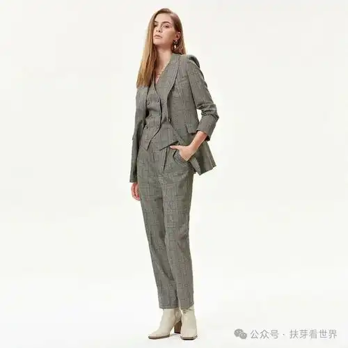 英伦风穿搭,缔造女人自信与优雅