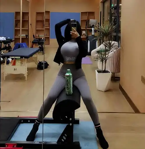 健身中的正常接触起生理反应是男友多虑还是女友坚持