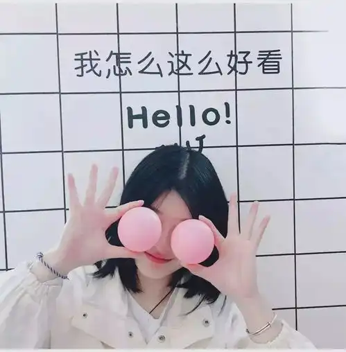 情侣头像时间在走很多以前不曾想象过的都在慢慢接受