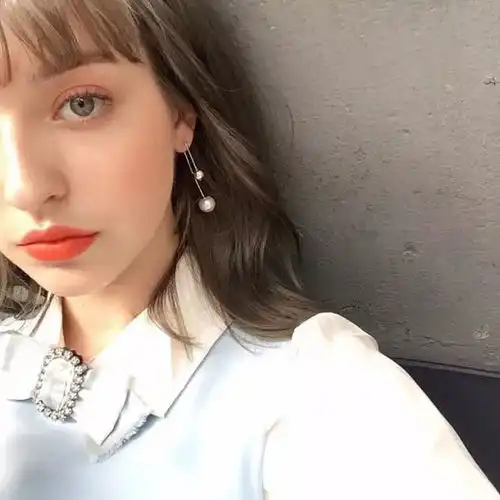 这个96年的俄罗斯小姐姐美出天际...看完感觉自己恋爱了