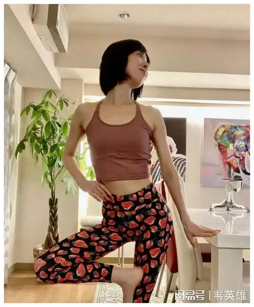 真实的日本女性生活传统与现代的交织画卷